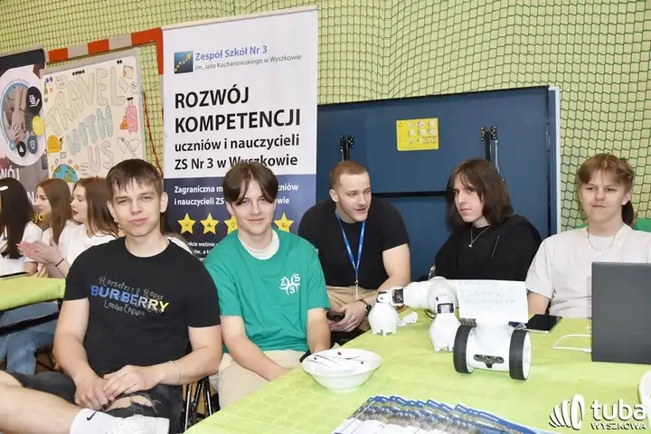 „W naszej szkole poczujecie się jak w domu”. Dzień otwarty w ZS nr 3 w Wyszkowie
