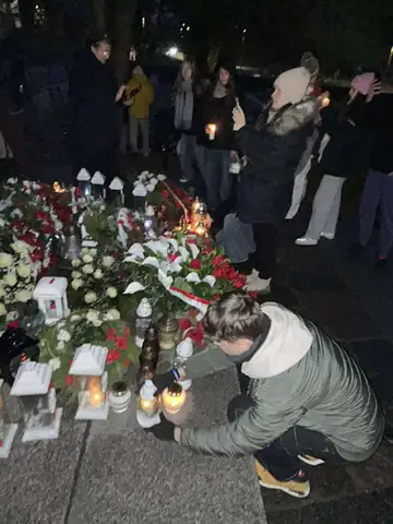 Dotarli z paczkami na Kresy 