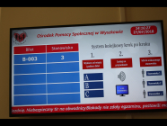 Ruszył nabór wniosków o wypłatę "500 plus" i 300 zł na wyprawkę szkolną