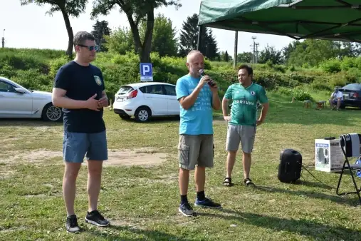 Pierwsza odsłona powiatowej siatkówki plażowej