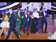 Baśniowy bal studniówkowy maturzystów Zespołu Szkół nr 3 w Wyszkowie (video)