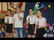 "Śpiew i taniec - moja pasja". Uczniowie "Piątki" dali wspaniały koncert