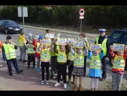 "Nie polujemy na zebrach!". Policja i szkoły razem dla bezpieczeństwa na drogach (video)