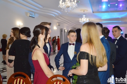 „Bal na sto par”. Studniówka Zespołu Szkół nr 1 w Wyszkowie (VIDEO)