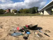 "Sprzątamy plażę"